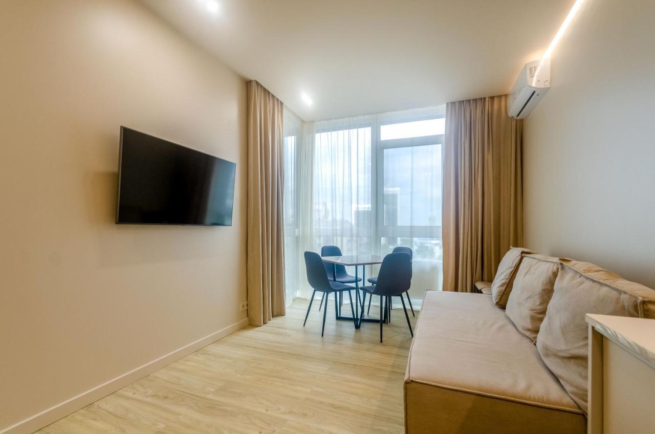Petrovdom 85-141-122-38 Apartments In The Rc "French Quarter" Kiev Extérieur photo