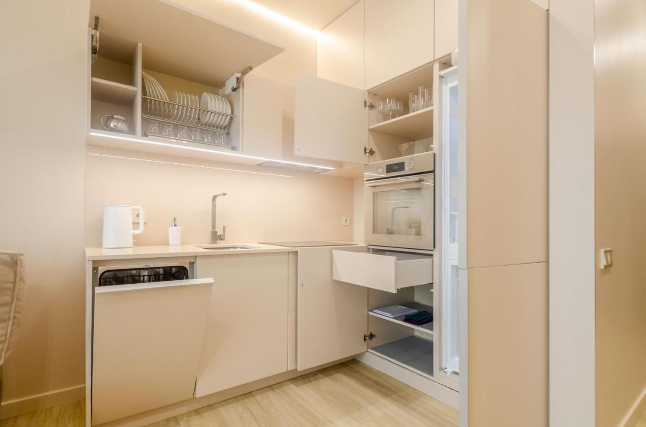 Petrovdom 85-141-122-38 Apartments In The Rc "French Quarter" Kiev Extérieur photo