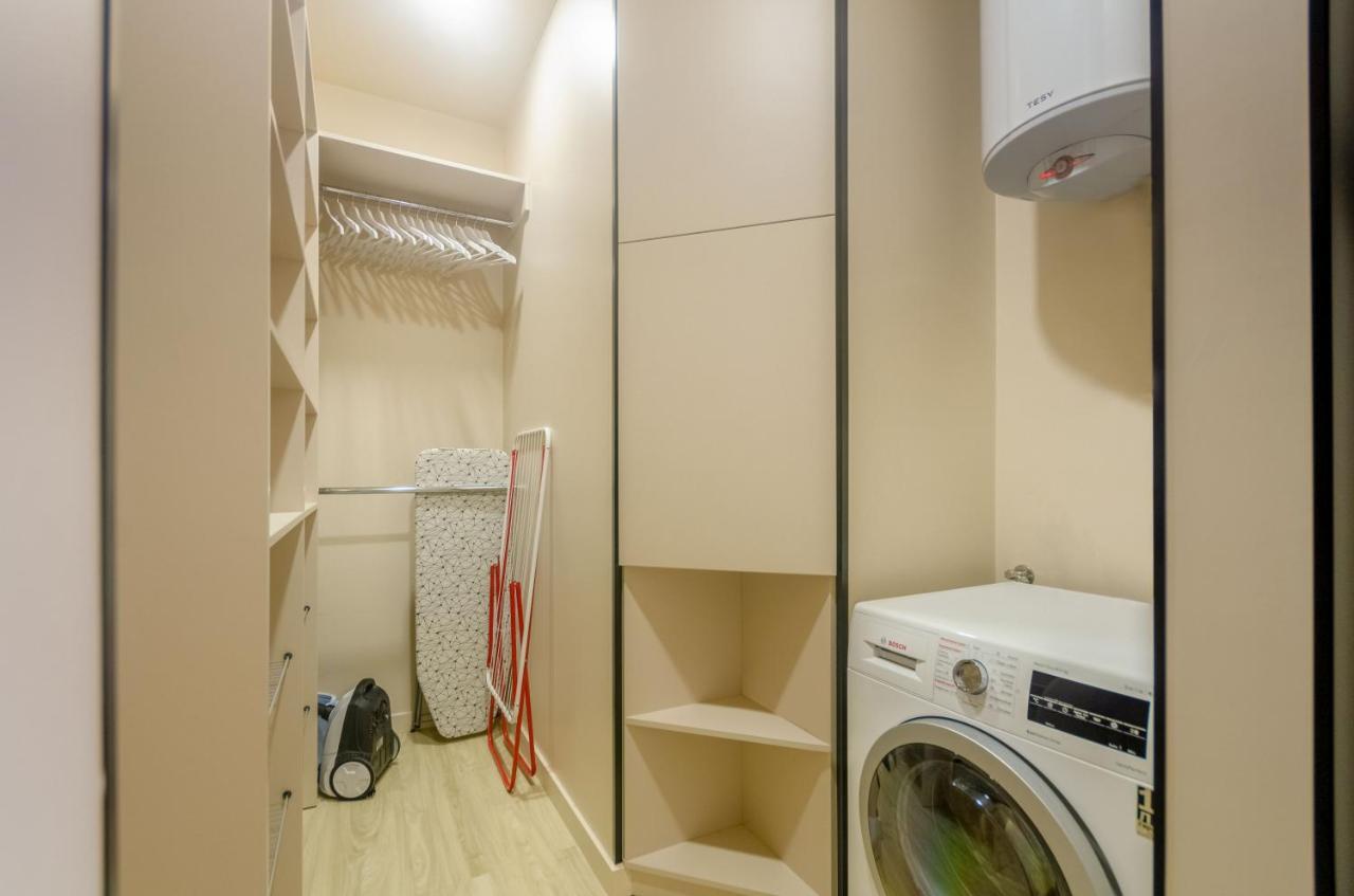 Petrovdom 85-141-122-38 Apartments In The Rc "French Quarter" Kiev Extérieur photo