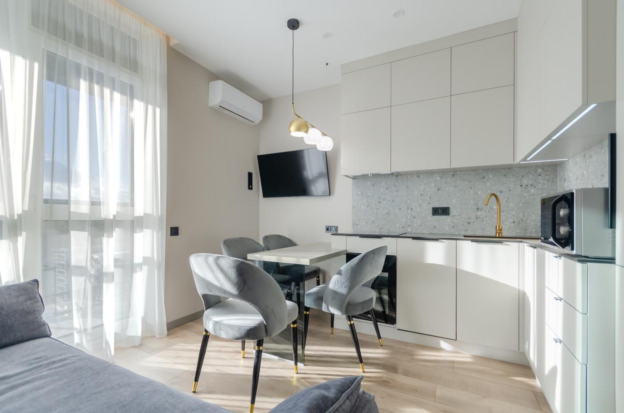 Petrovdom 85-141-122-38 Apartments In The Rc "French Quarter" Kiev Extérieur photo