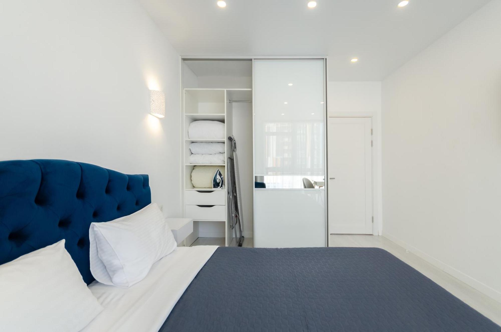 Petrovdom 85-141-122-38 Apartments In The Rc "French Quarter" Kiev Extérieur photo
